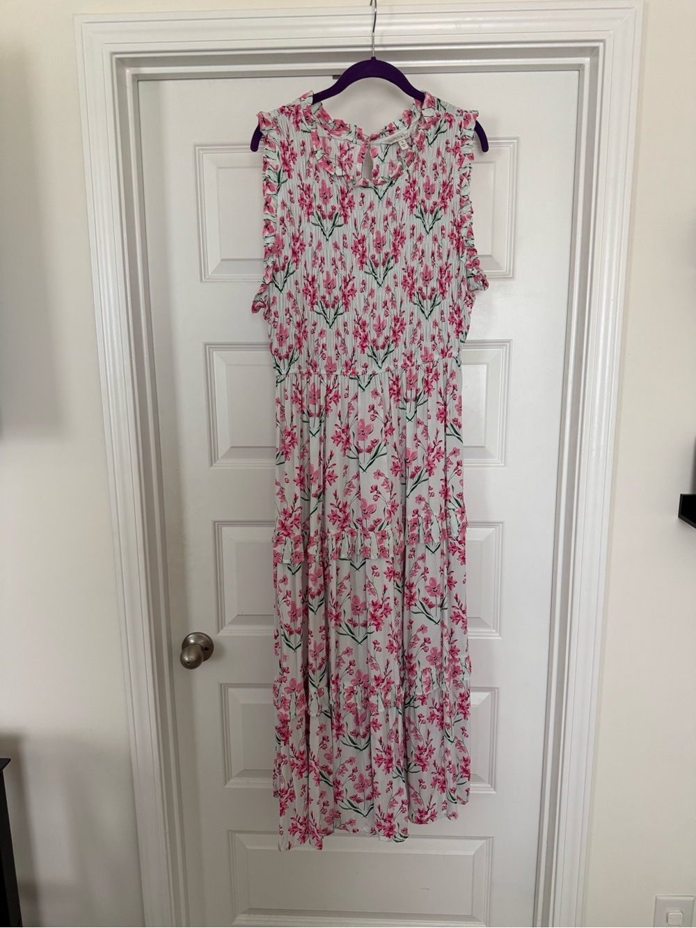 crown & ivy White Maxi Dress with Pink Floral Print